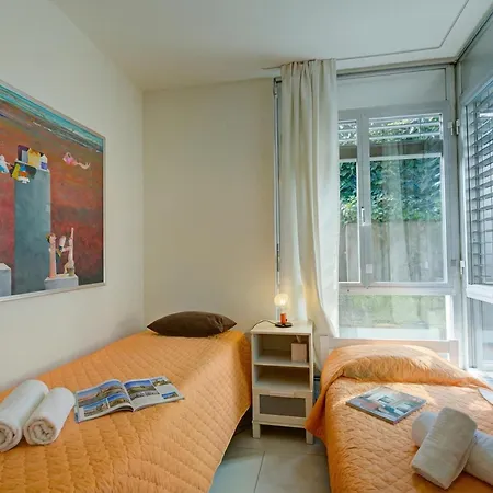 Panoramic Loft 8min Walk To Center - Happy Apartment